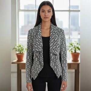 41 Hawthorn Black and White Geometric cardi Blazer